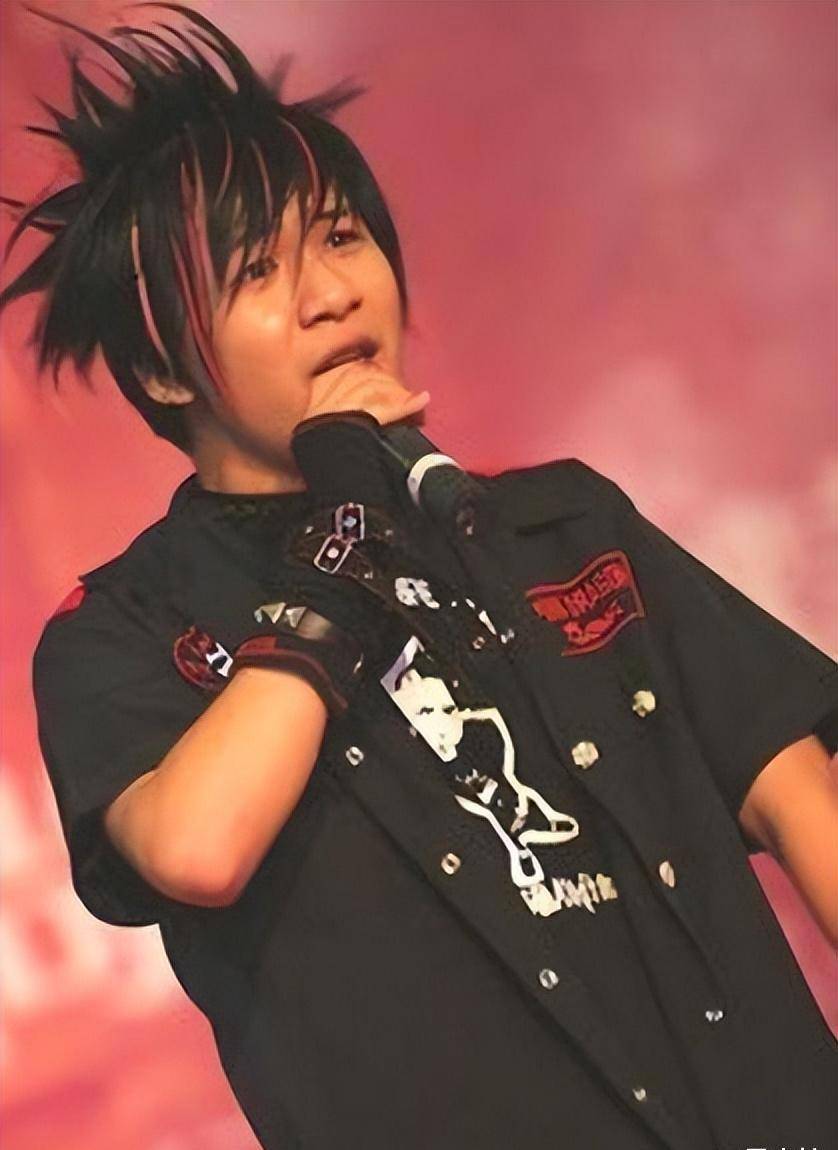 大张伟的人间清醒:坚持与兄弟aa分账,拒绝黄小蕾专爱胖老婆_父母_付翀