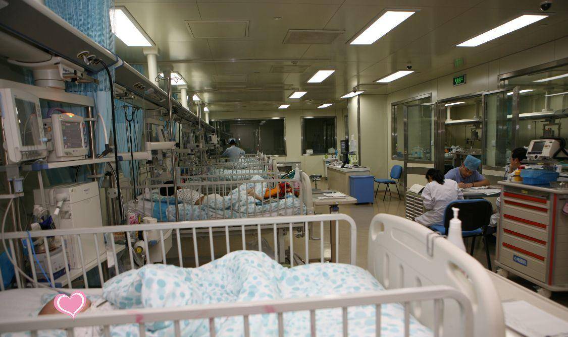2019年幼子重病一年后离世,妈妈四处求助,婆家却拒绝