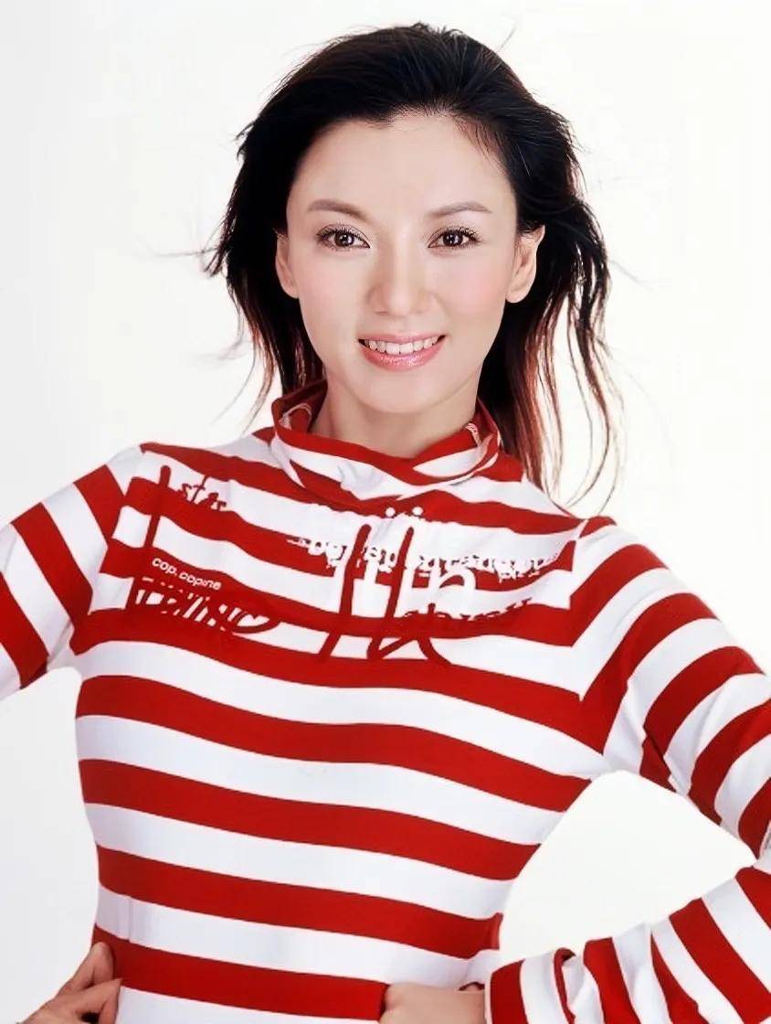 1996年,演员彭丹:拒绝25万美元合同,视金钱如粪土,现状如何?_花花公子