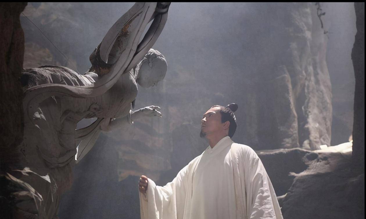 原来这就是无崖子心中最爱的女人,也就是李秋水的妹妹——李沧海