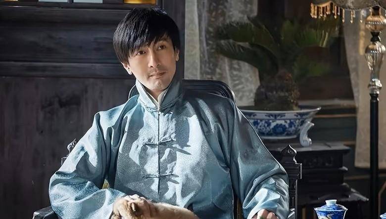 《藏海花》张鲁一剧照张鲁一新剧《藏海花》作为南派三叔的经典盗墓