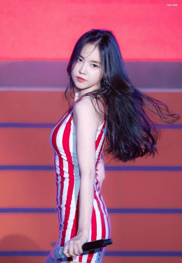 apink宣布孙娜恩不随队活动,只参与录制mv和封面,说是行程冲突_影响