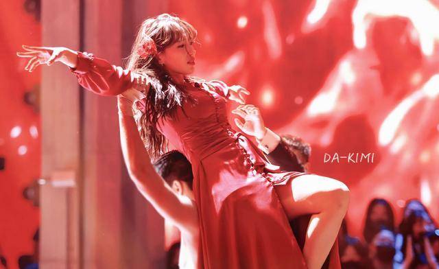 《这就是街舞5》中,程潇赞多双人battle默契值拉满,力量感爆棚_舞蹈