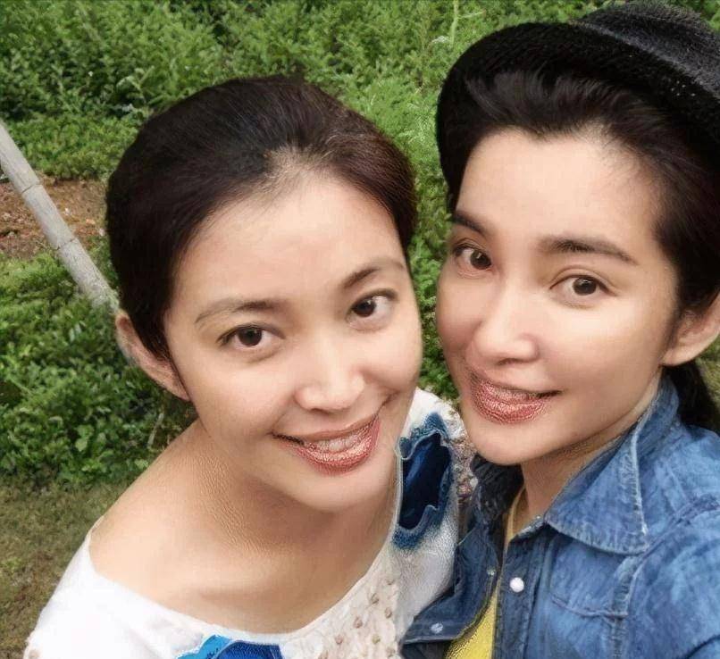 李冰冰曾是华谊一姐,也是华谊的资本家老板,却爱上小十几岁白领_方面