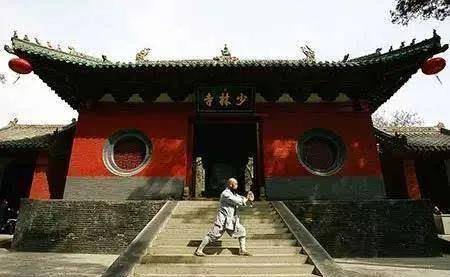 原少林高僧习武36年，修炼法门内功，自称没有任何疾病，却死于新冠