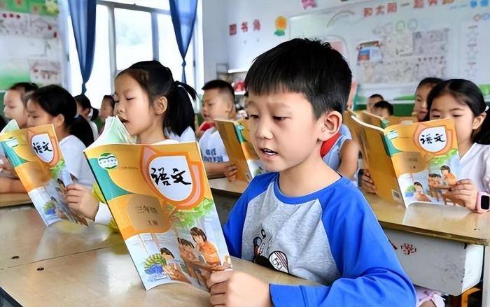 语文能考第一的背后,是晨读的习惯,晨读的技巧很重要_搜狐网