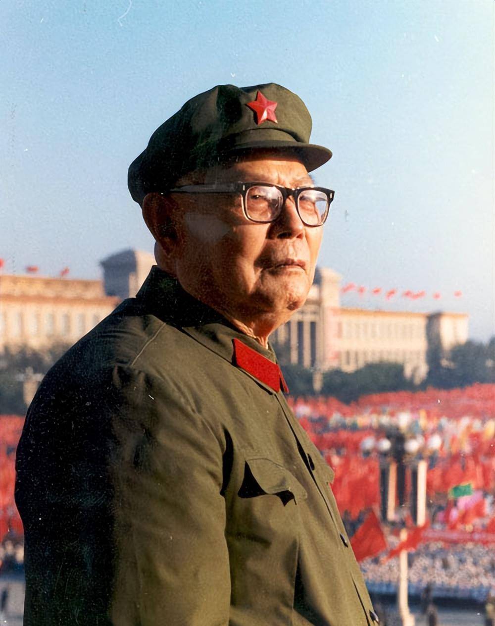 一时间引起了诸多参会将领的共鸣,感慨之声不断,蒋介石的阴谋也不攻自