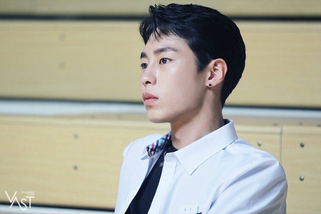 朴宝剑入伍前最后一部作品,突破乖宝男形象,展现热血青春_电视剧_新剧