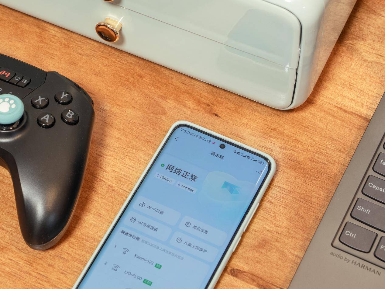 海尔 PalRouter AX3000 路由器评测:信号强、网速快,还能帮你“管”家电!