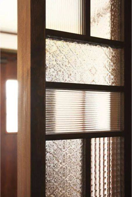 广东筑梦人谈谈高颜值压花玻璃——绝对时髦的家居元素_空间_效果