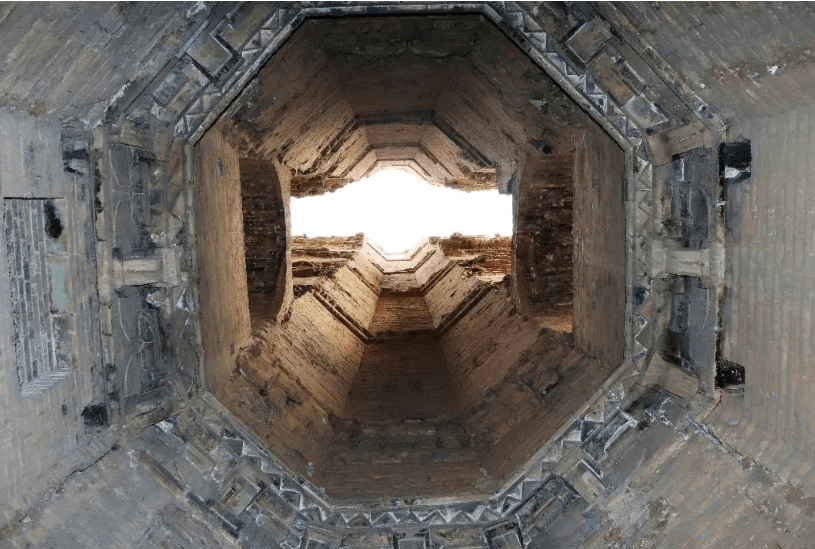 感应寺砖塔:被地震一分为二,维持700多年,至今屹立不倒_建筑_景点