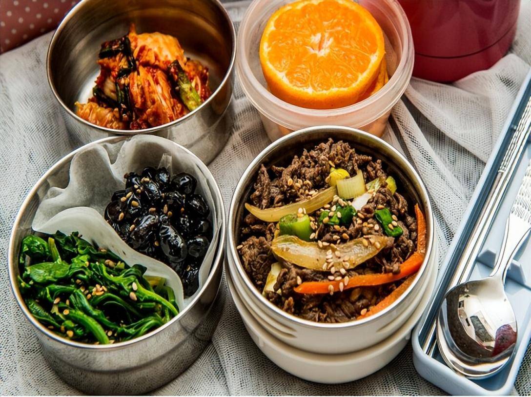 隔夜饭能不能吃?提醒:这5种食物尽量别隔夜_硝酸盐_蔬菜_含量