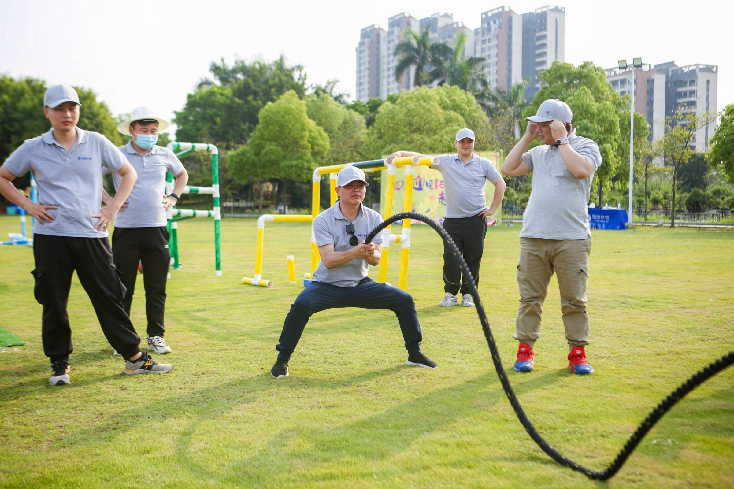 佛山团建 | 创意团建之巨人捕手_团队_项目_目标