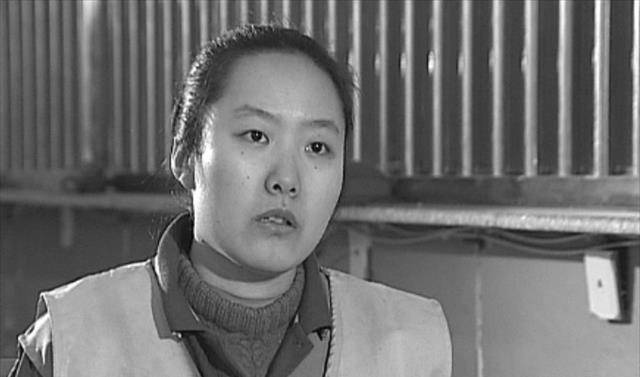 方伟召仗着自己的职权玩弄女性,对年轻的女孩造成了不可挽回的身心