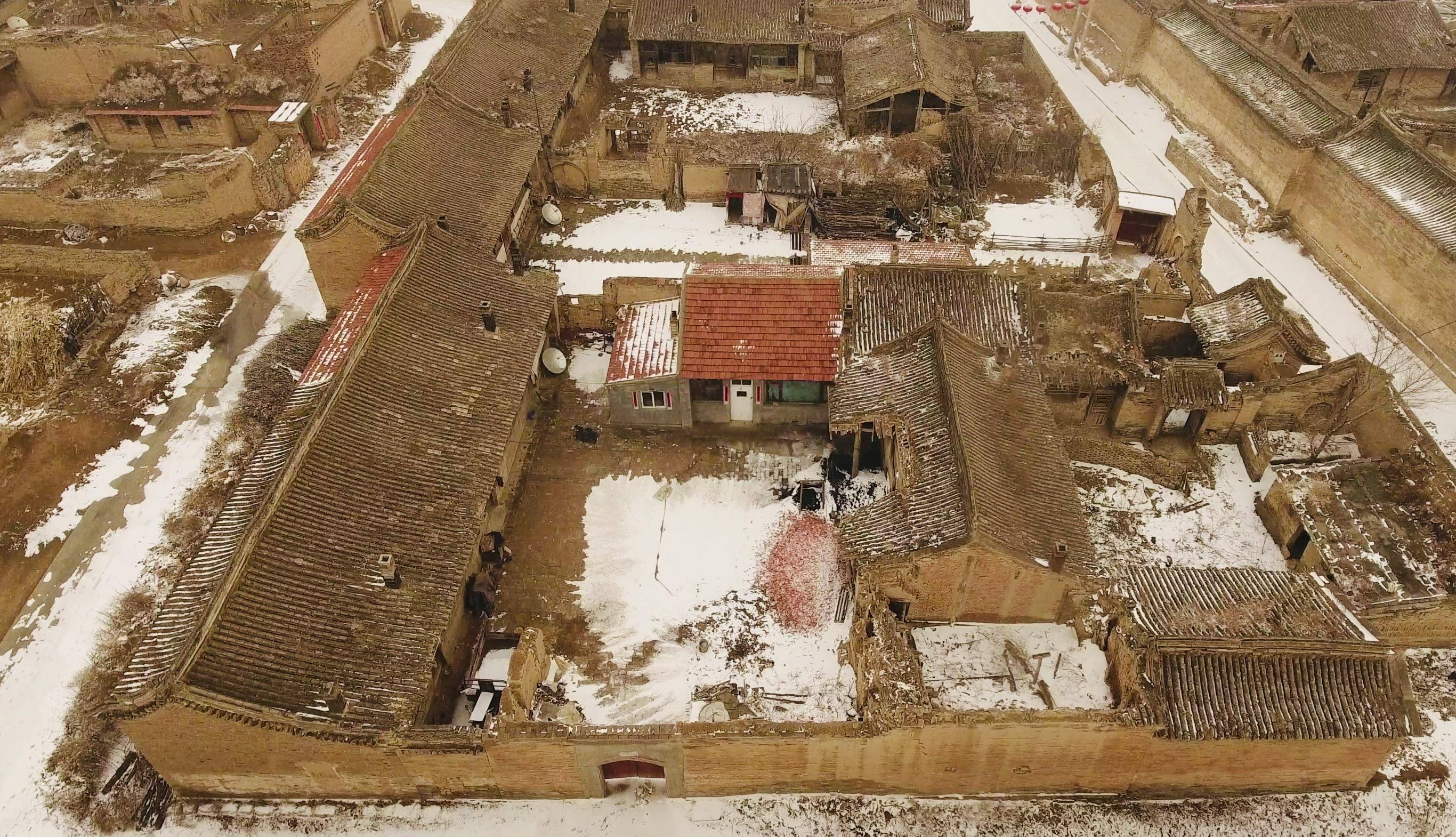 150间房的大宅院,与乔家大院齐名现破败成危房_院子_文物_后人