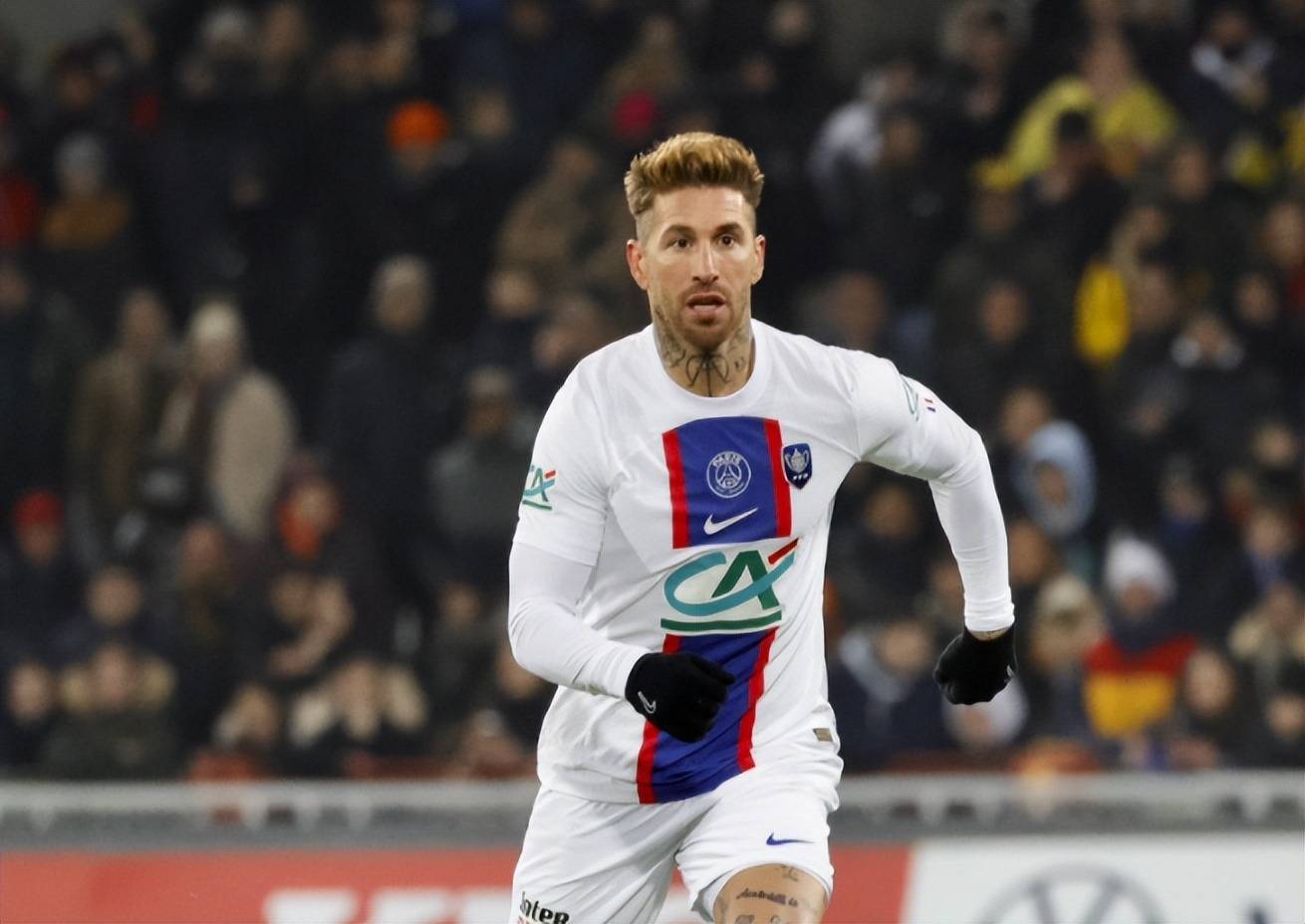 内马尔伤未愈,梅西孤军奋战,巴黎可以和欧冠说再见了_拉莫斯_联赛