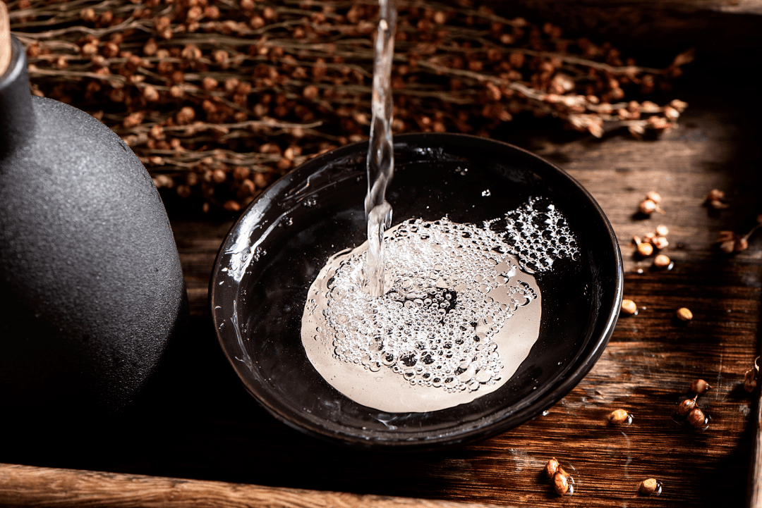 什么"土窟春","石冻春","剑南晓春"(出《国史补》),"玉壶春"等酒名