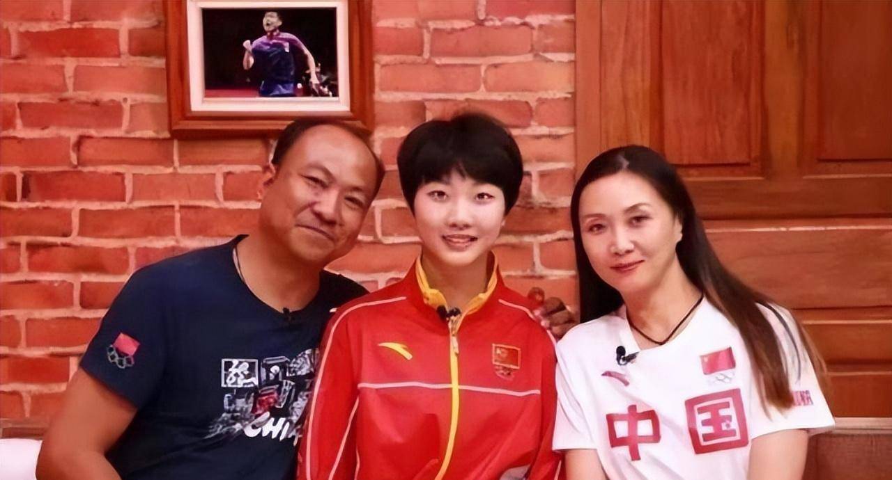 为什么袁心玥一直坚称自己身高199公分?