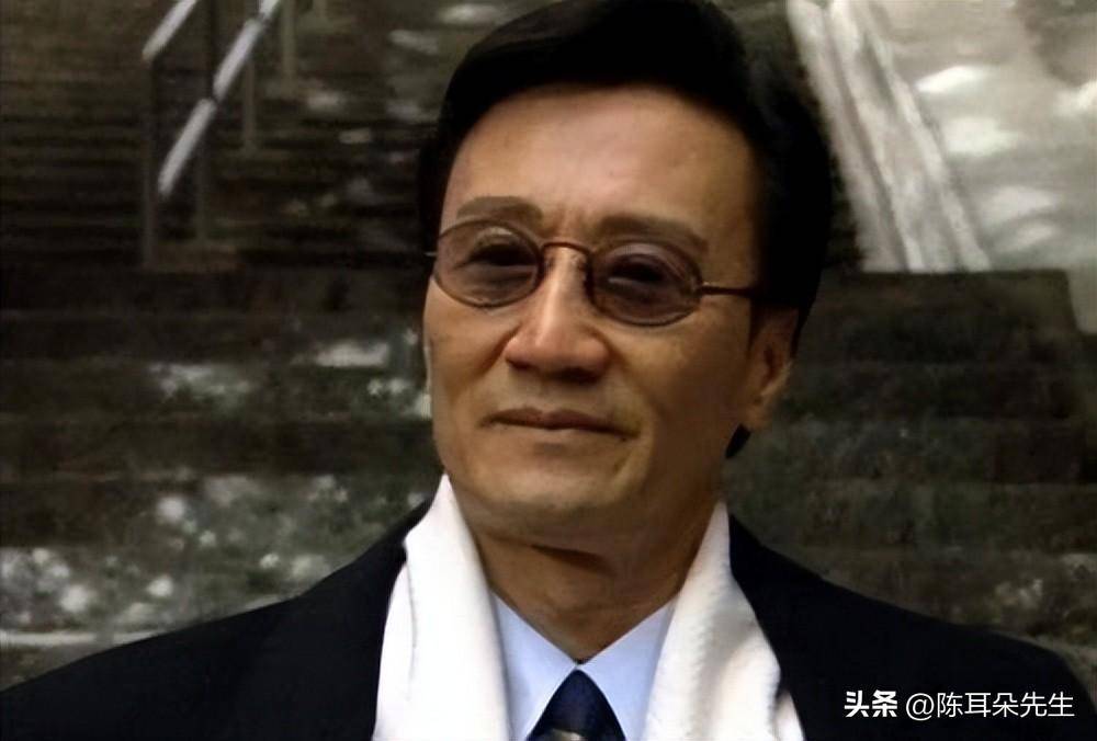 谢贤:我在跑马场和邓光荣过了3招,他的功夫在我之上_成奎安_角色_反派