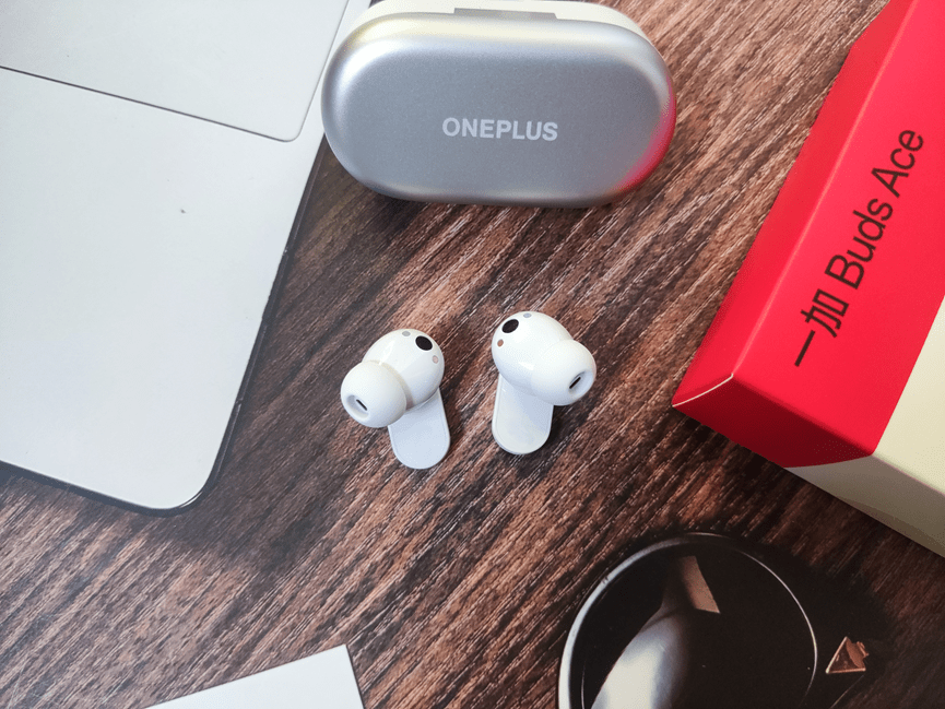 一加 Buds Ace:游戏影音两不误,颜值与实力并存