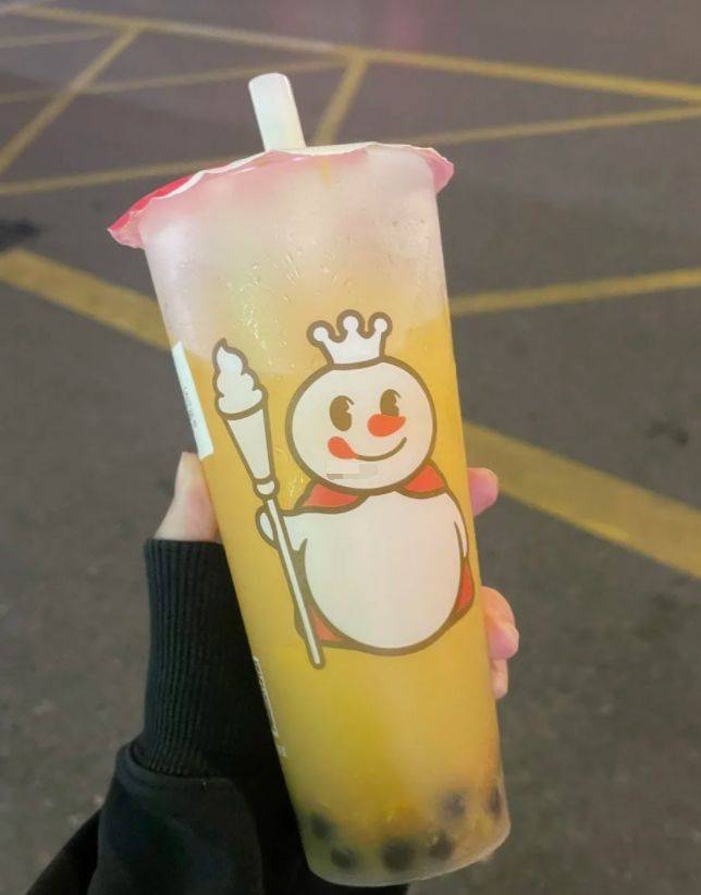 蜜雪冰城新品 芒果星人快冲啊,近期最爱啊 连着喝两天了!