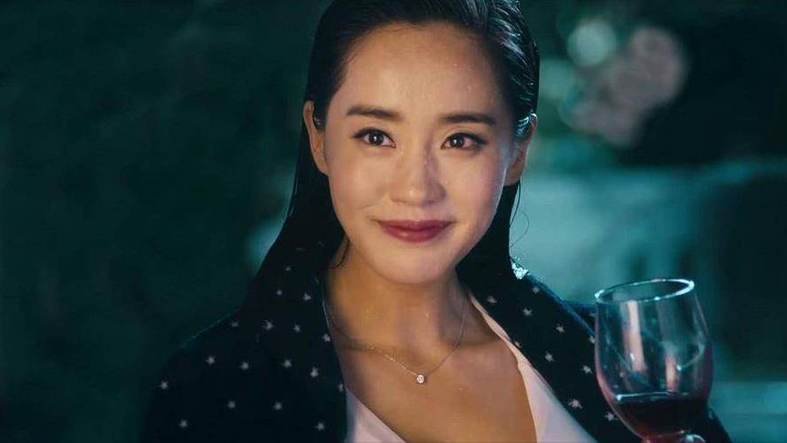 从秋雅到《流浪地球2》,王智的"翻红",狠狠打了内娱的脸_机会_演技