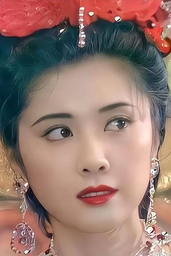 山东盛产美人,10位鲁籍女星,个个明艳大气,甩"白幼瘦"几条街_朱琳