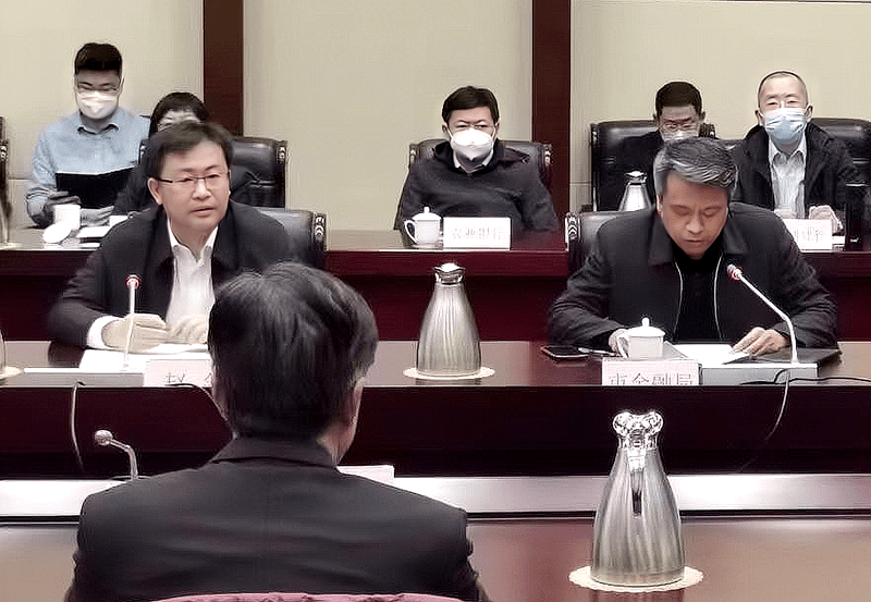 "座谈会在齐盛国际宾馆会议中心召开,淄博市副市长赵剑出席会议并致辞