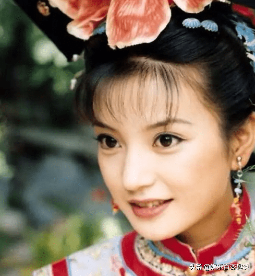 对演员来说，演活一个“小燕子“已经很牛，她却演活5个经典角色赵薇陆依萍时候 6446