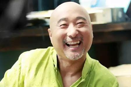 1999年陈佩斯状告电视,21年拒登舞台的他如今怎样了?_小品_表演_作品