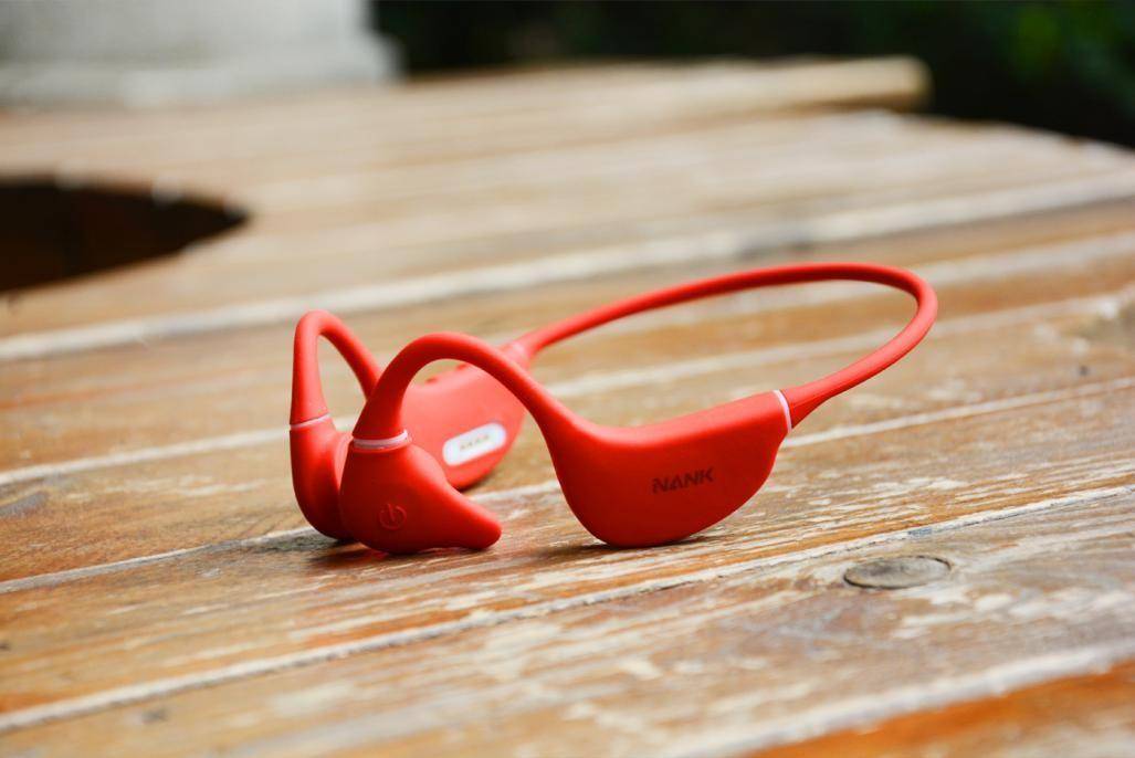 对耳朵伤害最小的耳机类型，盘点几款对耳道有保护的骨传导耳机