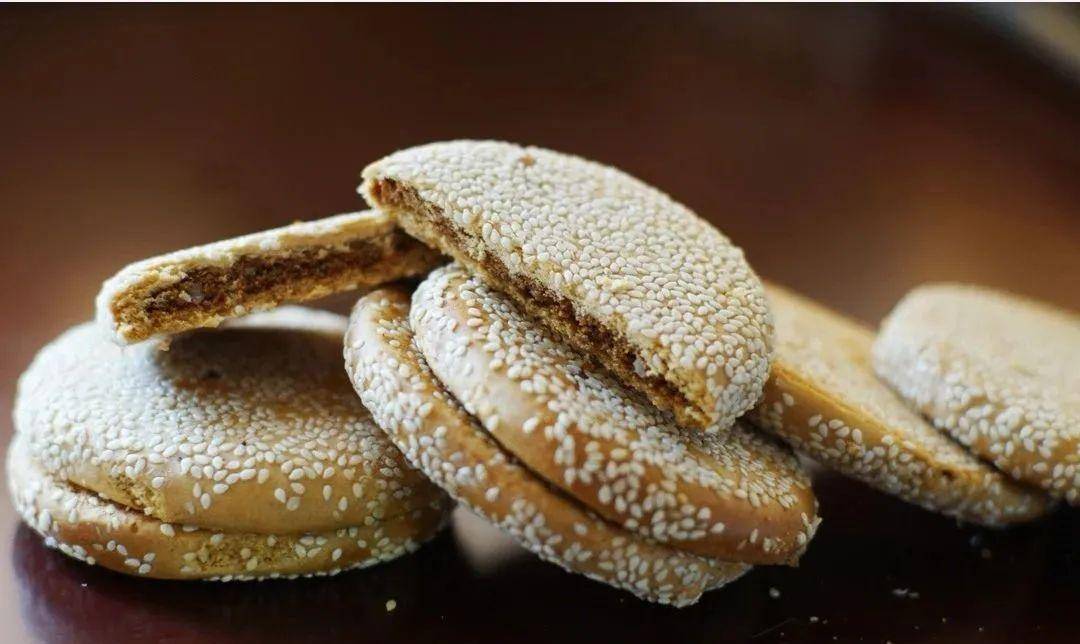麻饼是嘉善县杨庙的特产.