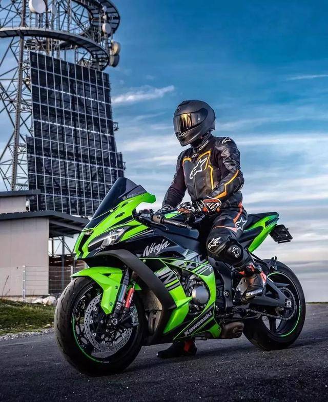 世界摩托车锦标赛常胜将军川崎大牛