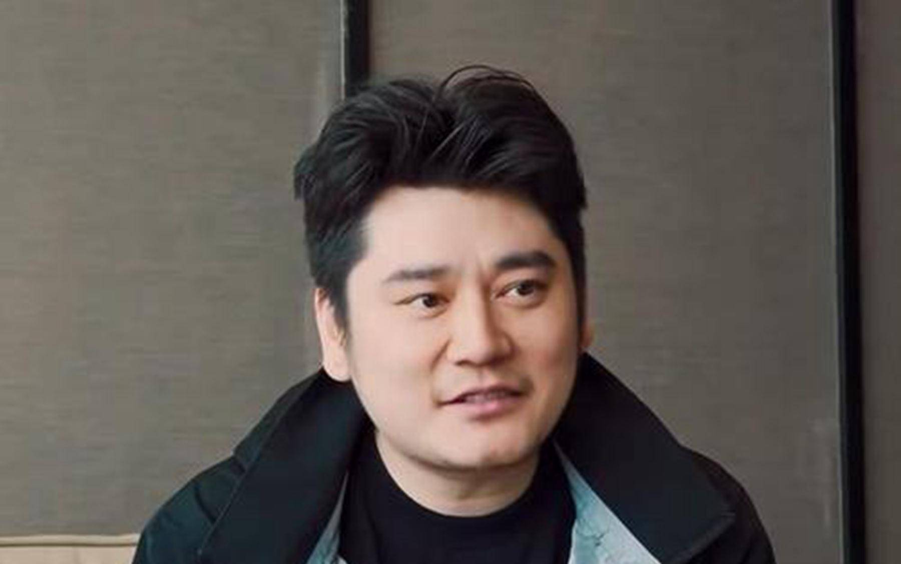 孙俪和他相恋3年被弃,邓超至今不与他同台,今37岁仍只身一人_钱枫