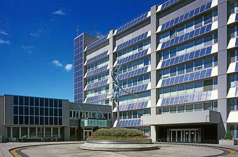 光伏建筑一体化,德国巨型太阳能幕墙试点成功