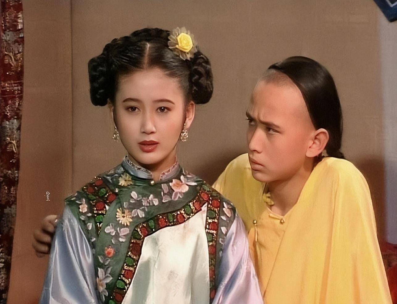 她的努力最终得到了回报,《康熙大帝》的播出,让朱娜收获了最美"苏麻