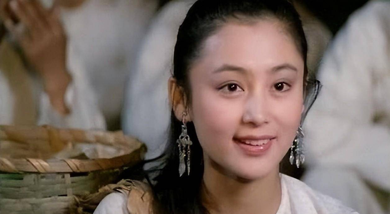 1996年,陈红在加拿大拍摄《纽约风暴》,而陈凯歌刚刚结束戛纳电影节