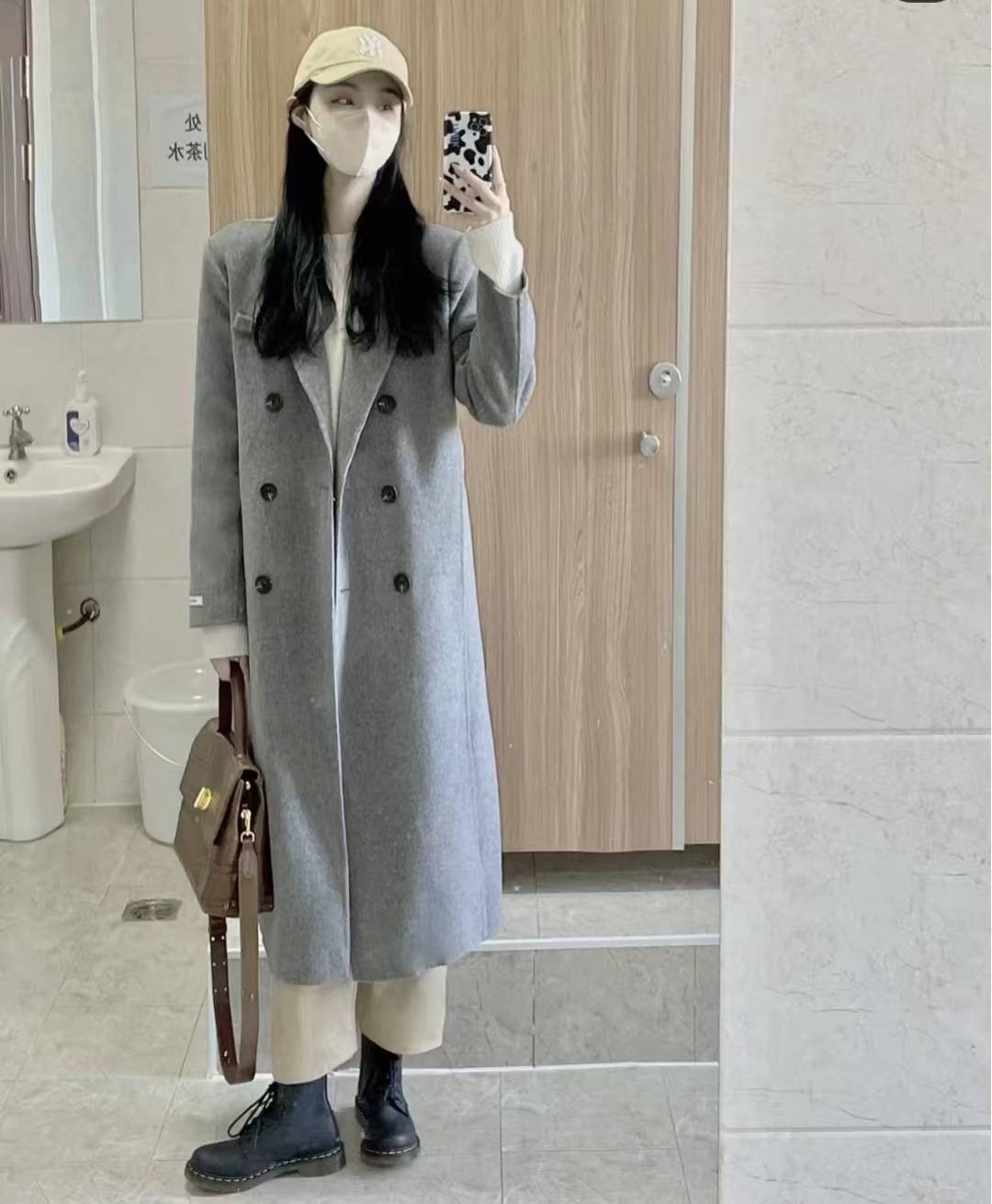 早春流行穿“灰色大衣”，39套搭配又酷又飒，展现女人高级感气质