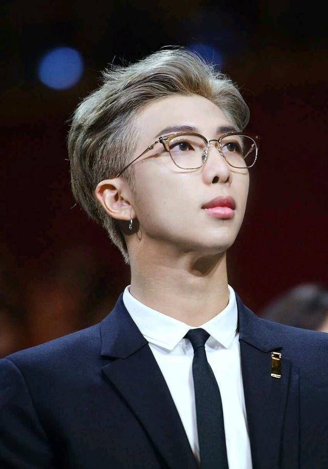 南韩团队的三大实力队长,不仅唱功出色,还有一个这样的共同点_rapper