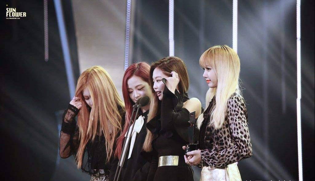 防弹少年团,blackpink入选《时代》杂志"年度人物"候选人_格莱美_组合