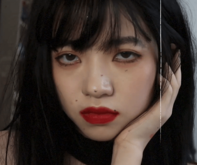 小姐姐仿妆"小松菜奈",开始觉得很可爱,看到最后:收回刚才的话_感觉