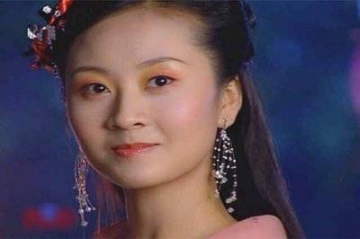 刘洋在娱乐圈中发展并不是很好,《欢天喜地七仙女》是她出演的第一部