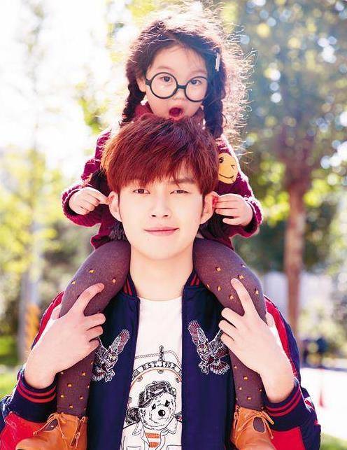 阿拉蕾一个被董力宠坏的任性公主!_女儿_孩子_爸爸