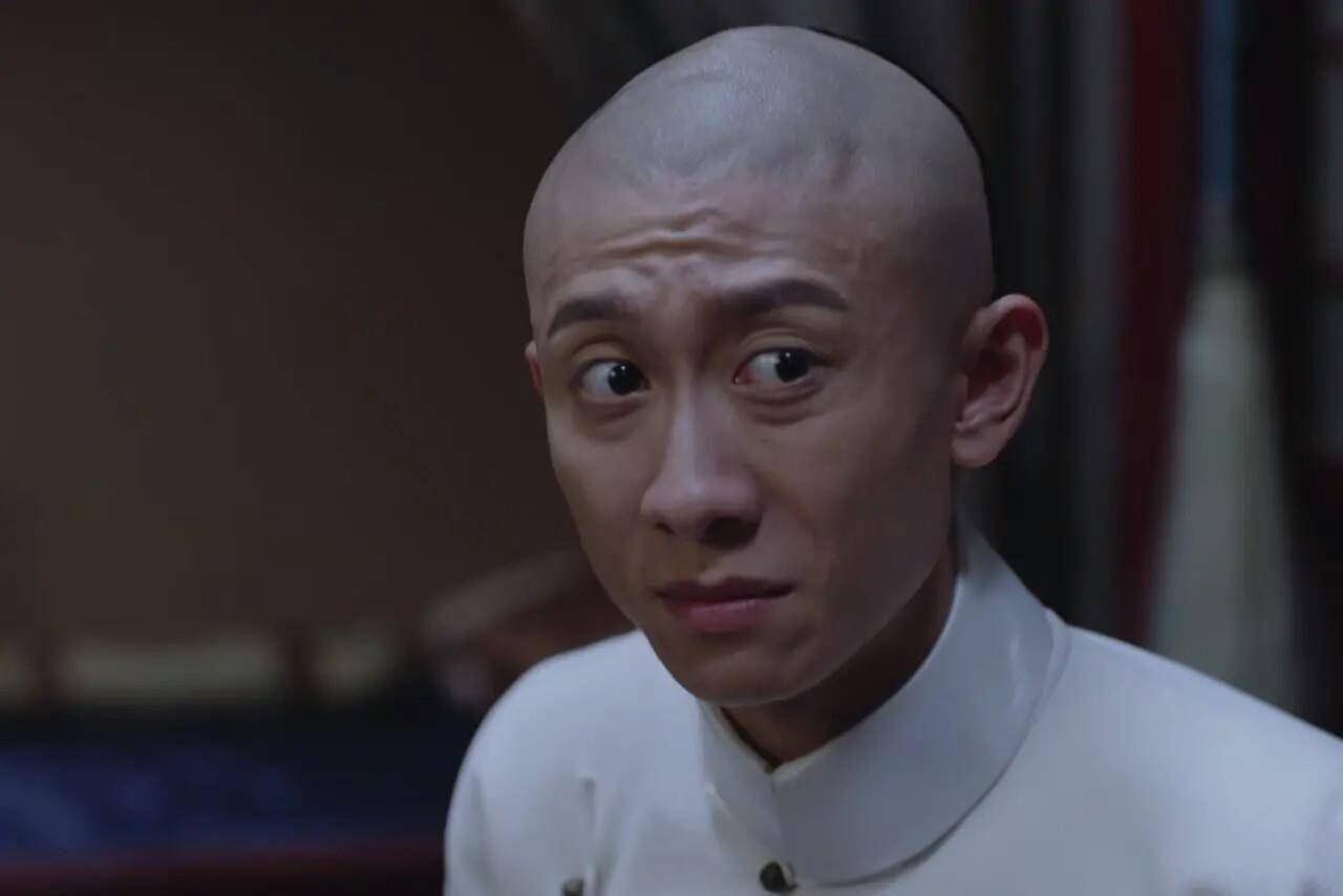 新版《鹿鼎记》首播,张一山演技浮夸,被网友吐槽是最丑韦小宝_人物