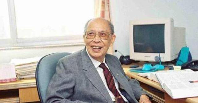 的生命投入到无限的为人民服务中,这就是外科之父,裘法祖一生的写照