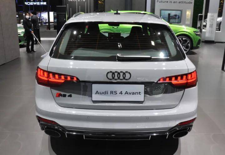 性能瓦罐售价82.88万元,新款奥迪RS 4 Avant有何亮点?_搜狐汽车_搜狐网