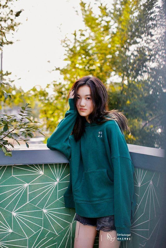 李嫣嘴唇恢复也太好了!