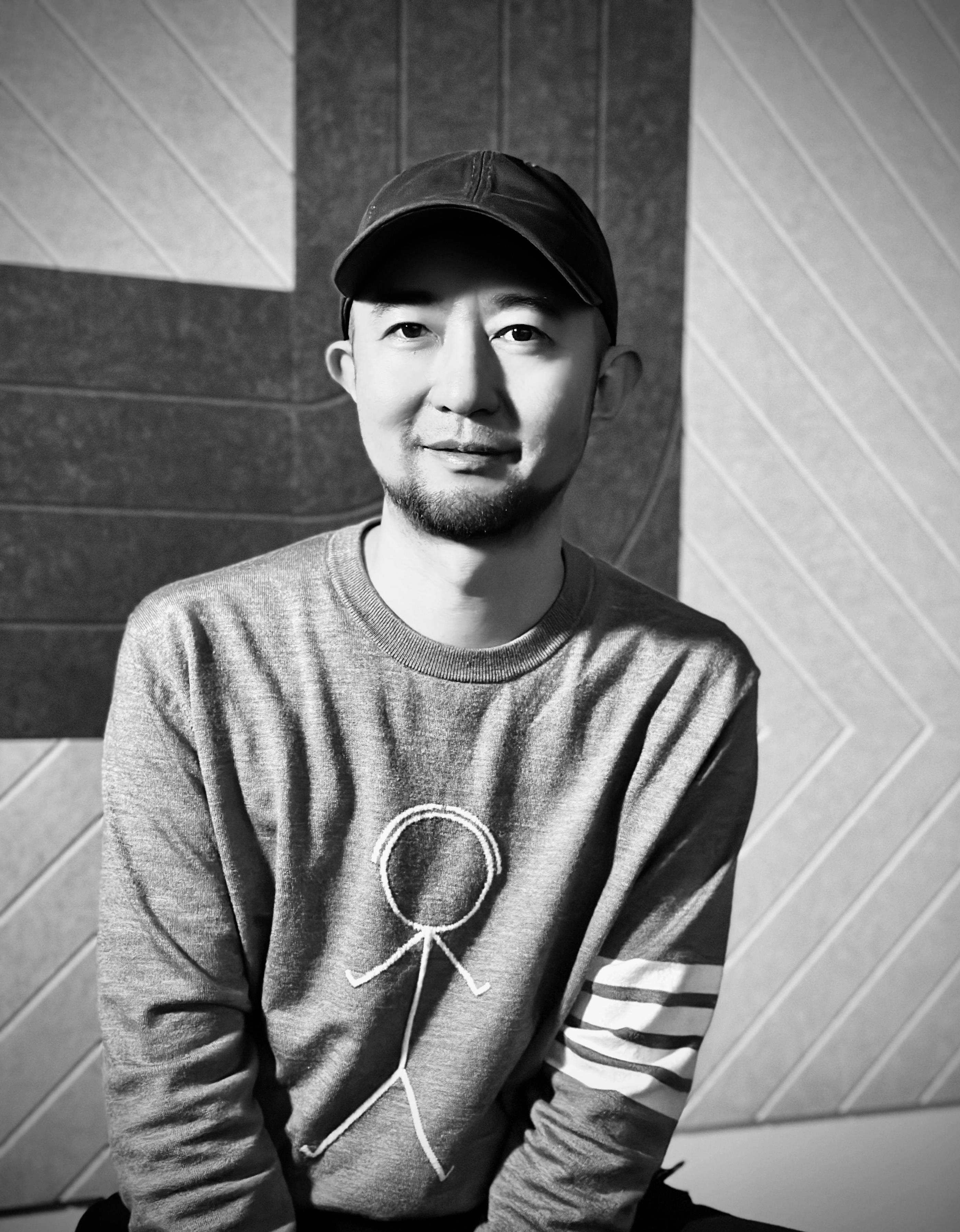 人,张鵾鹏担任舞美,王立军担任灯光,韩欣桐,孔玮,邓浩宇等领衔主演