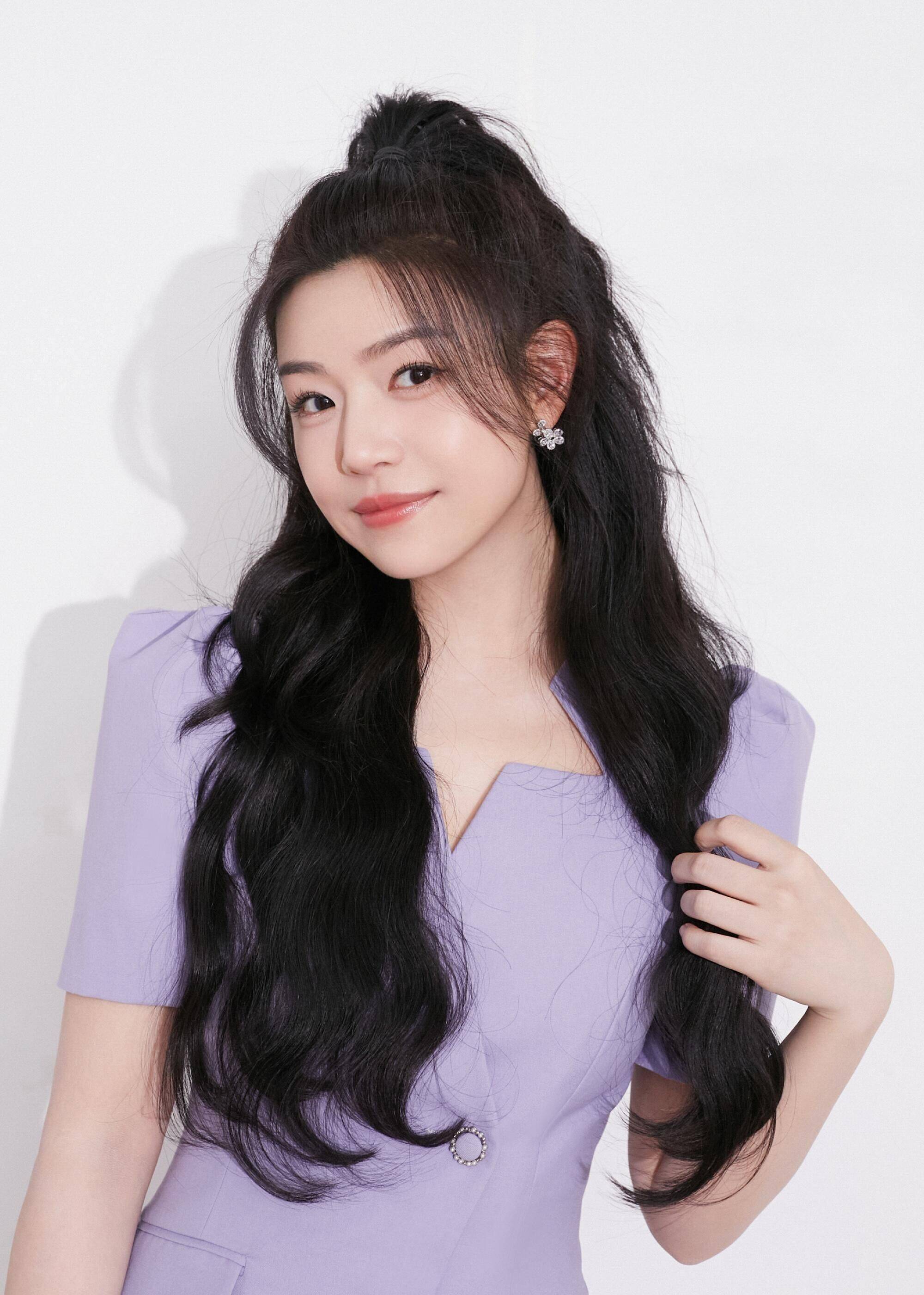 大波浪造型美出新高度,真有女人味_女孩子_设计_气质