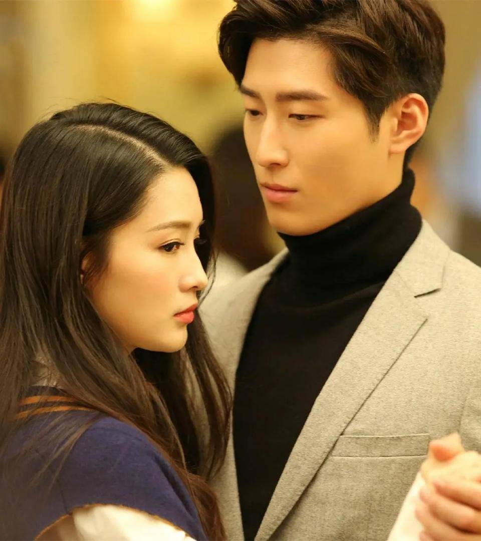 李沁《海上繁花》即将上线,接连两部作品来袭,男主皆是高颜值_窦骁